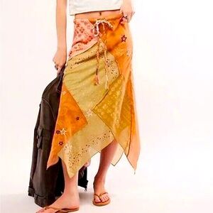 ✨ISO✨✨ Ainslee embroidered Skirt, Free people.